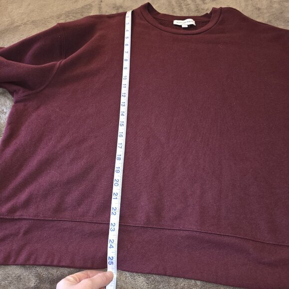 WeWoreWhat Wellness Club Oversized Crewneck Sweatshirt Burgundy L - Picture 10 of 12